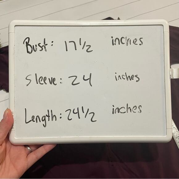 Athleta Martin‎ Burgundy Red Purple Perforated Athletic Workout Long Sleeve M - Picture 8 of 9